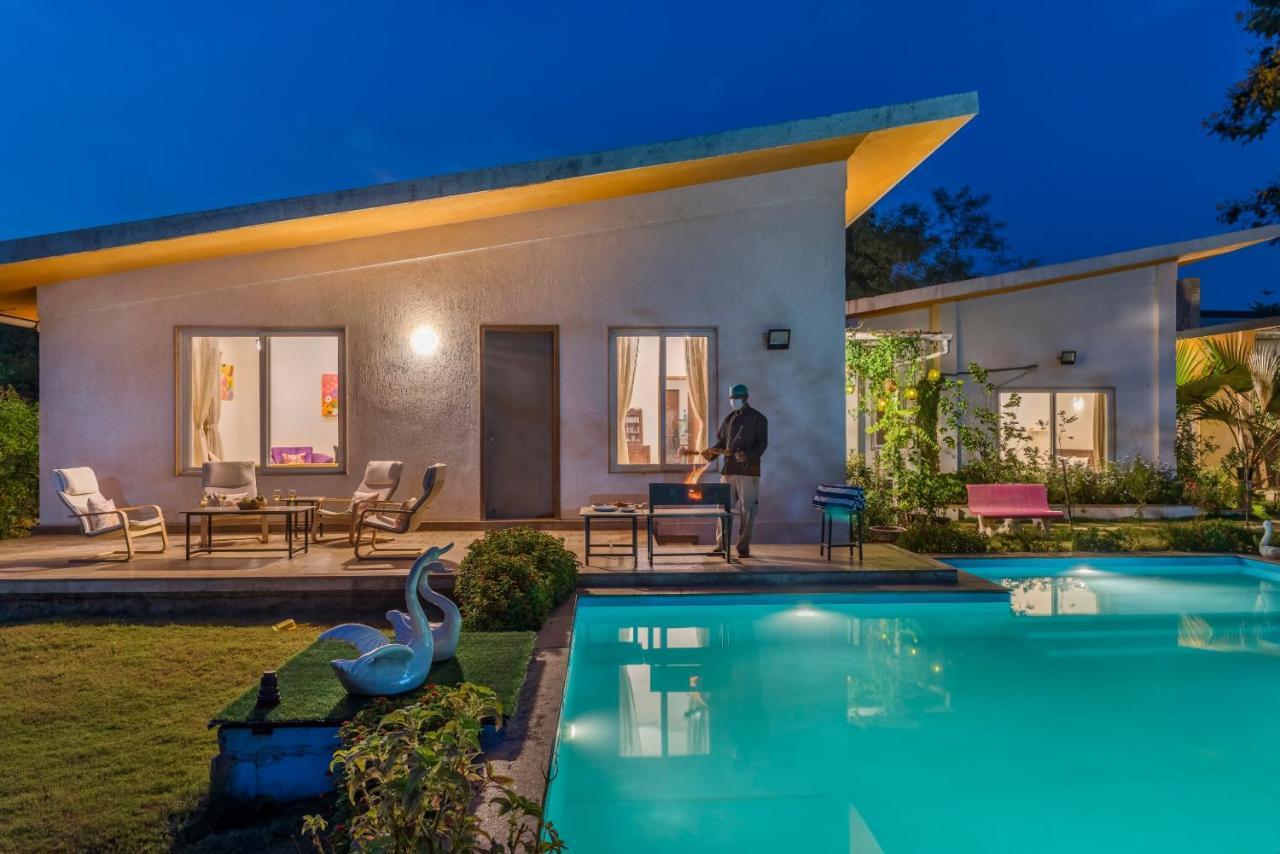 Saffronstays Roselle, Malavli - Pet-Friendly Pool Villa With Modern Interiors ロナバラ エクステリア 写真